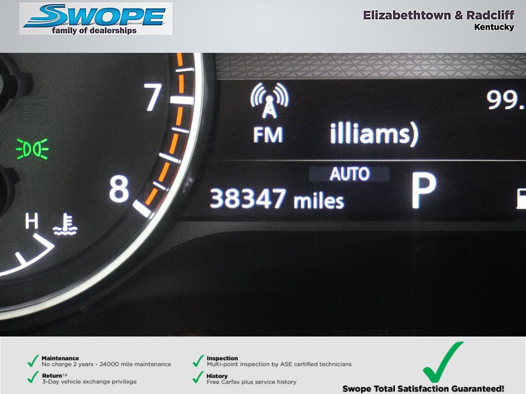 Used 2025 Nissan Pathfinder SV image 19