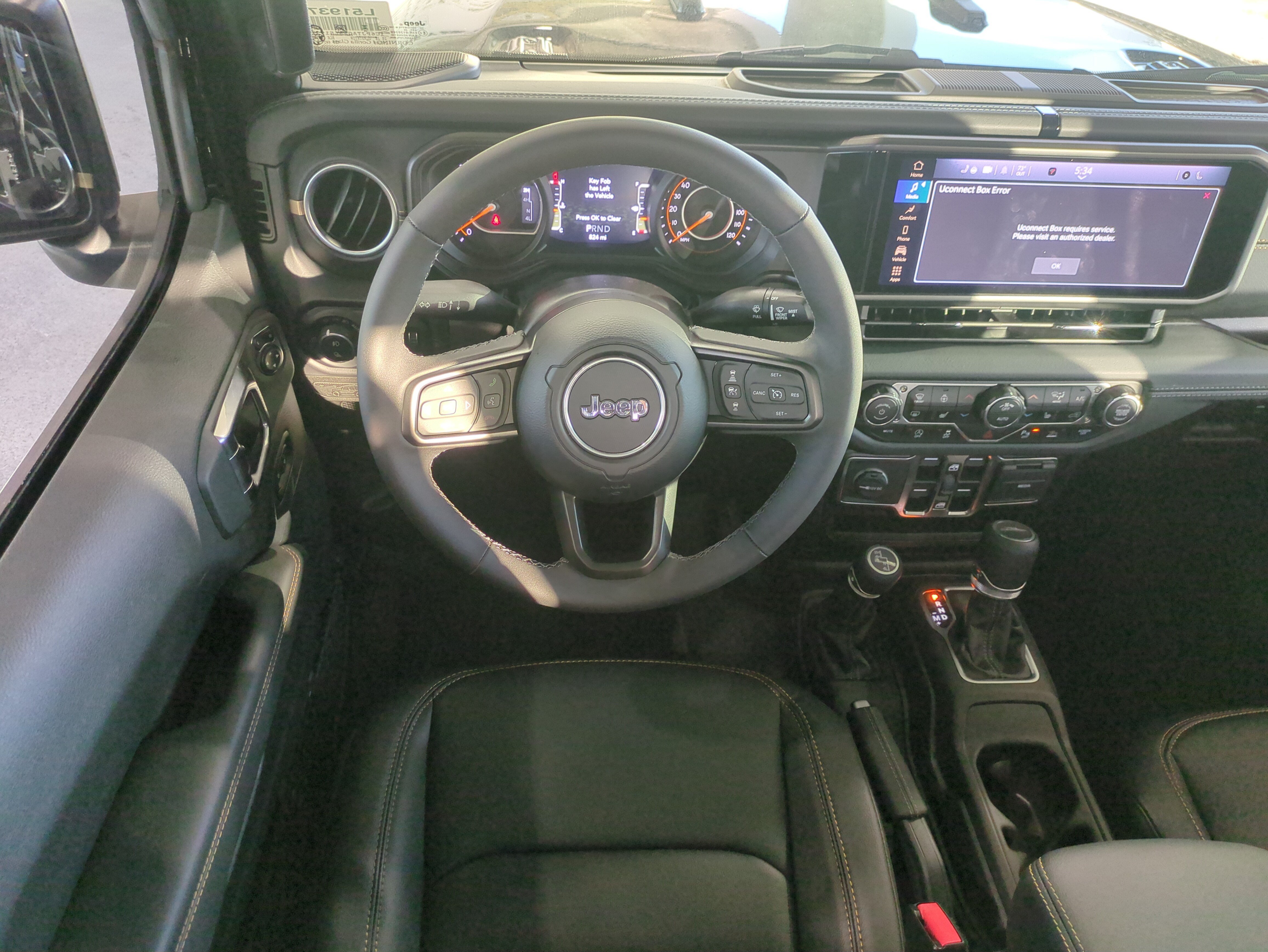 New 2025 Jeep Gladiator Sport AWD/4WD image 17