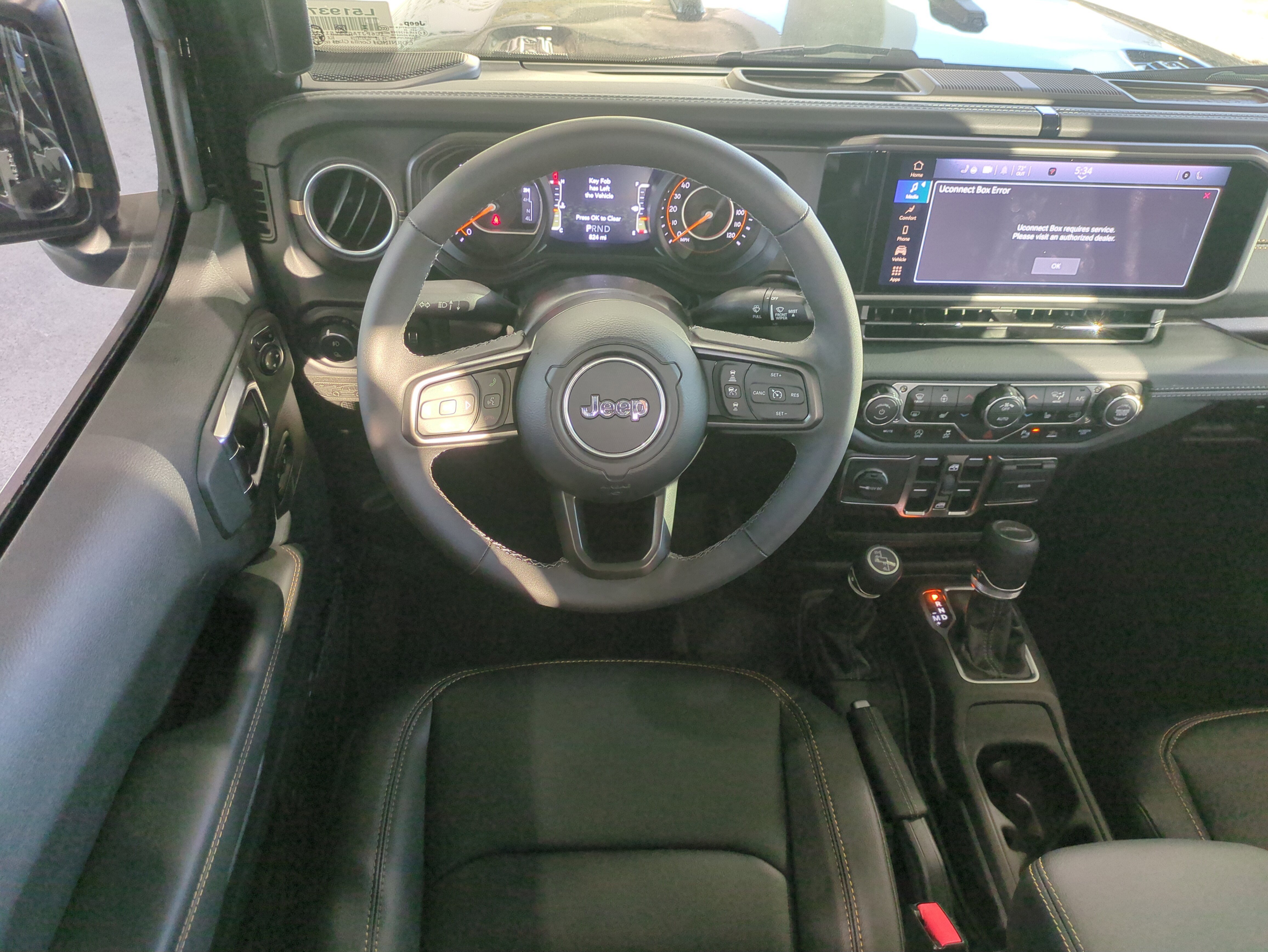 New 2025 Jeep Gladiator Sport AWD/4WD image 17