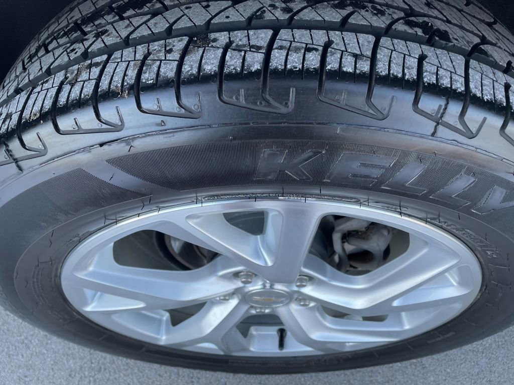 Used 2020 Chevrolet Equinox Premier w/ LPO, Floor Liner Package image 29