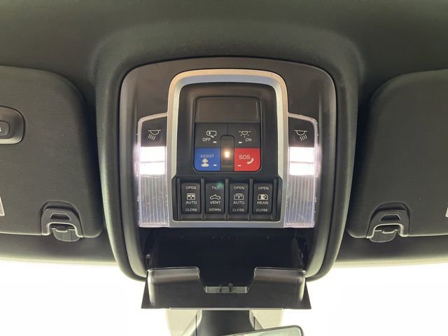 Used 2022 RAM 1500 Big Horn AWD/4WD image 38