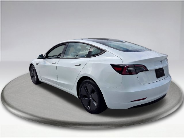 Used 2023 Tesla Model 3 Standard Range RWD image 15