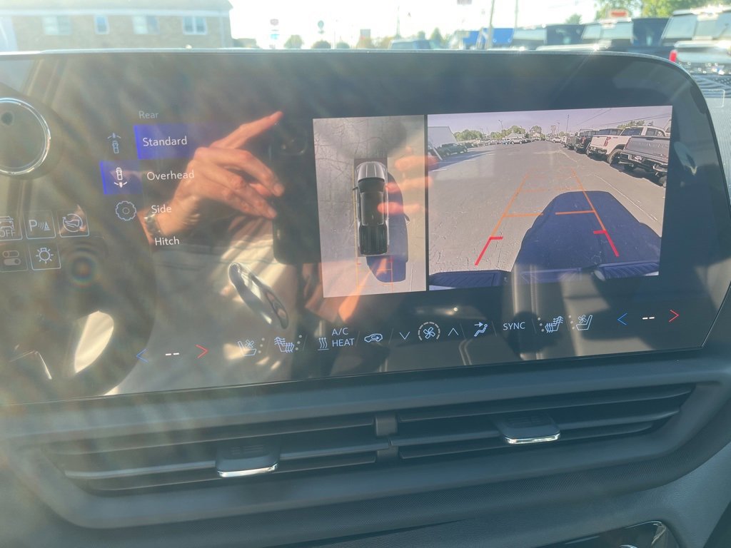 New 2025 Chevrolet Silverado EV LT image 21