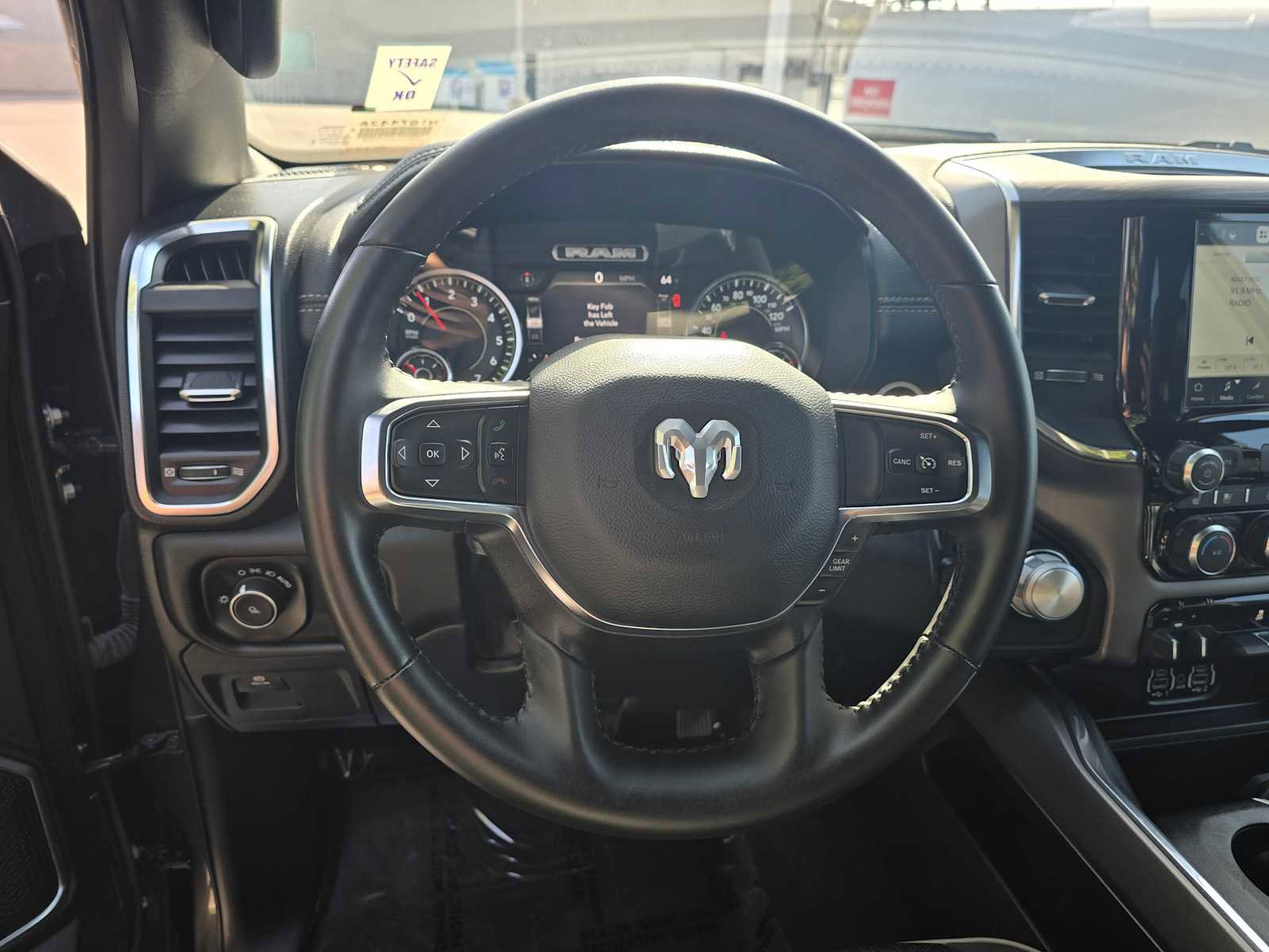 Used 2024 RAM 1500 Laramie AWD/4WD image 23