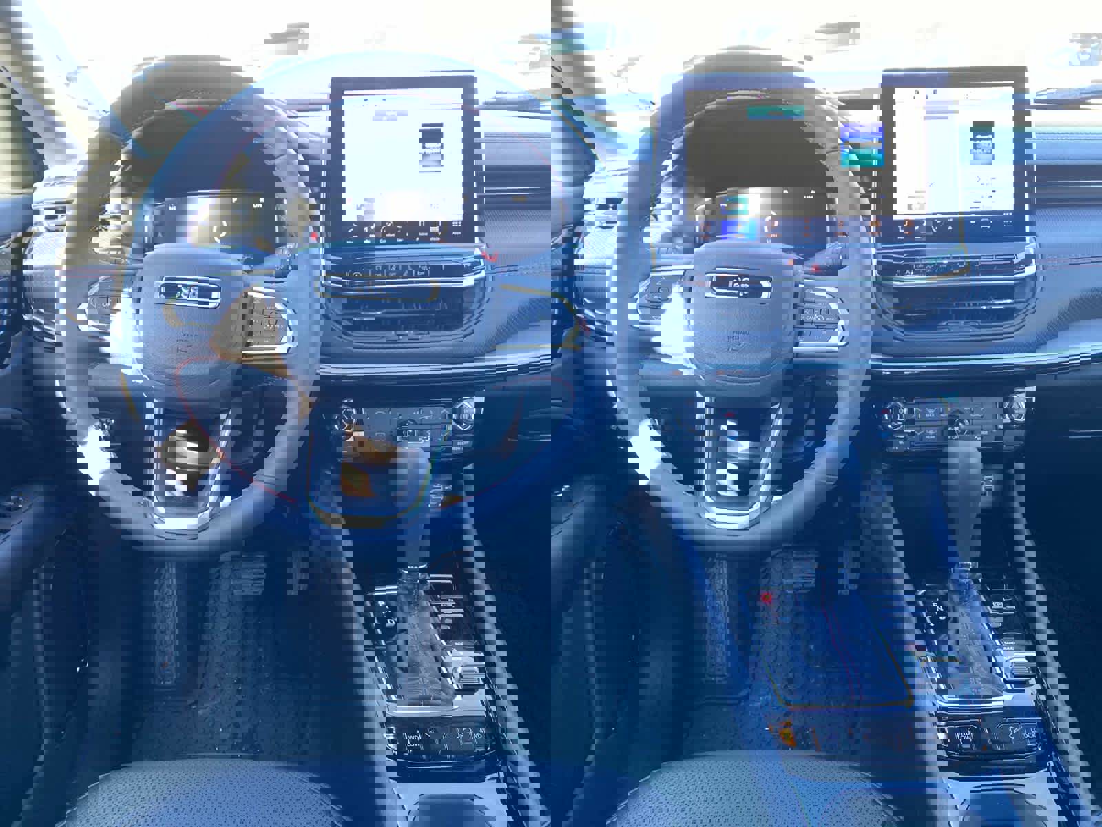 Certified 2025 Jeep Compass Trailhawk w/ Trailhawk Elite Group image 13