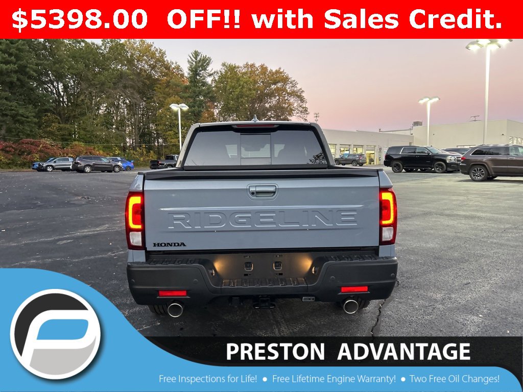 New 2026 Honda Ridgeline Black Edition image 4