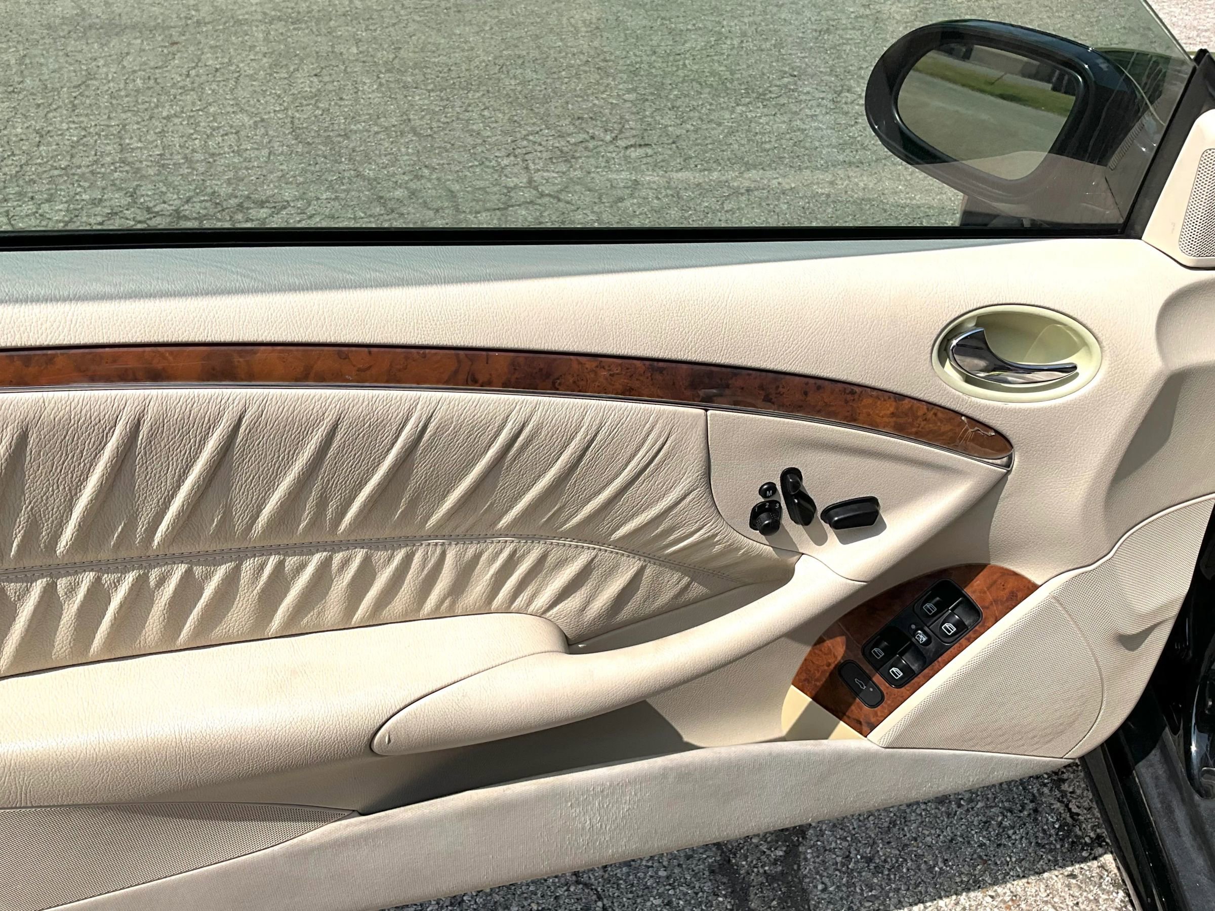 Used 2006 Mercedes-Benz CLK 500 Cabriolet image 20