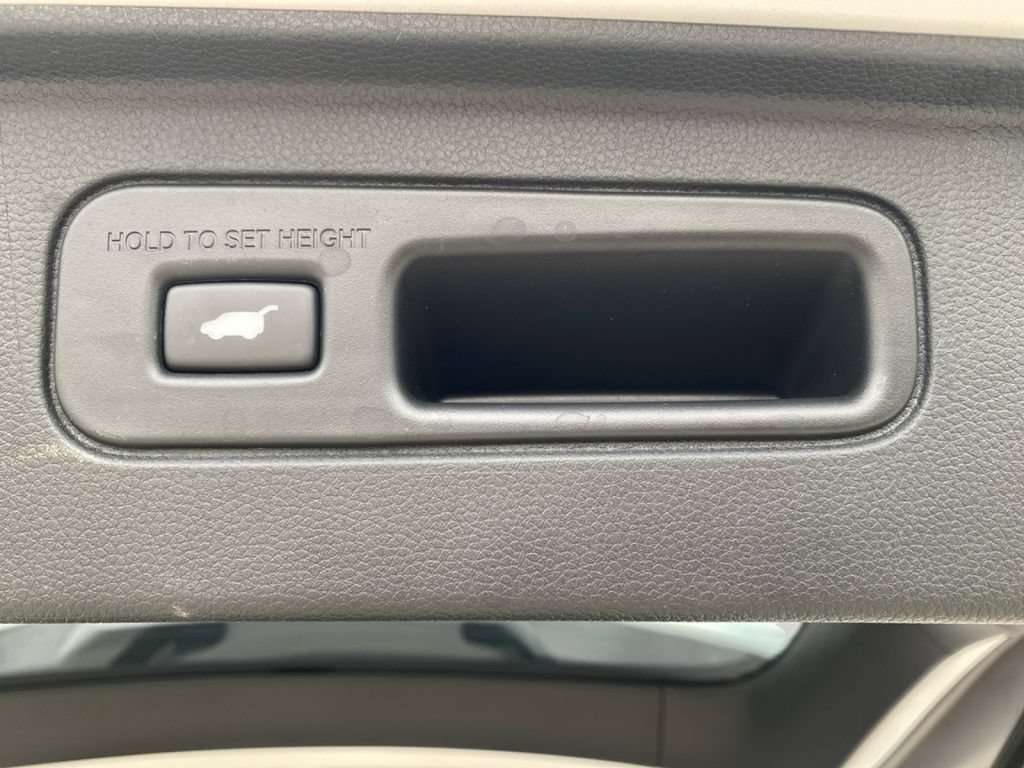 Used 2023 Honda Pilot EX-L image 31
