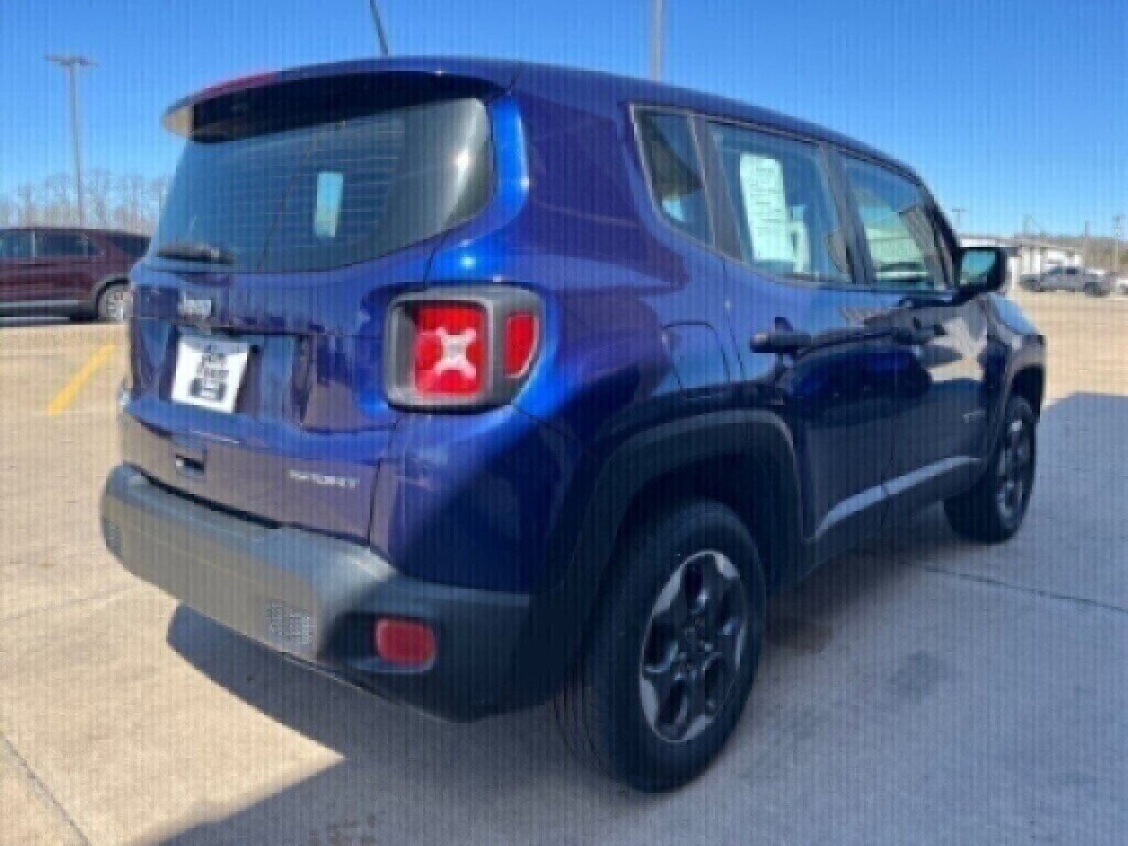 Used 2018 Jeep Renegade Sport w/ Power & Air Group image 8