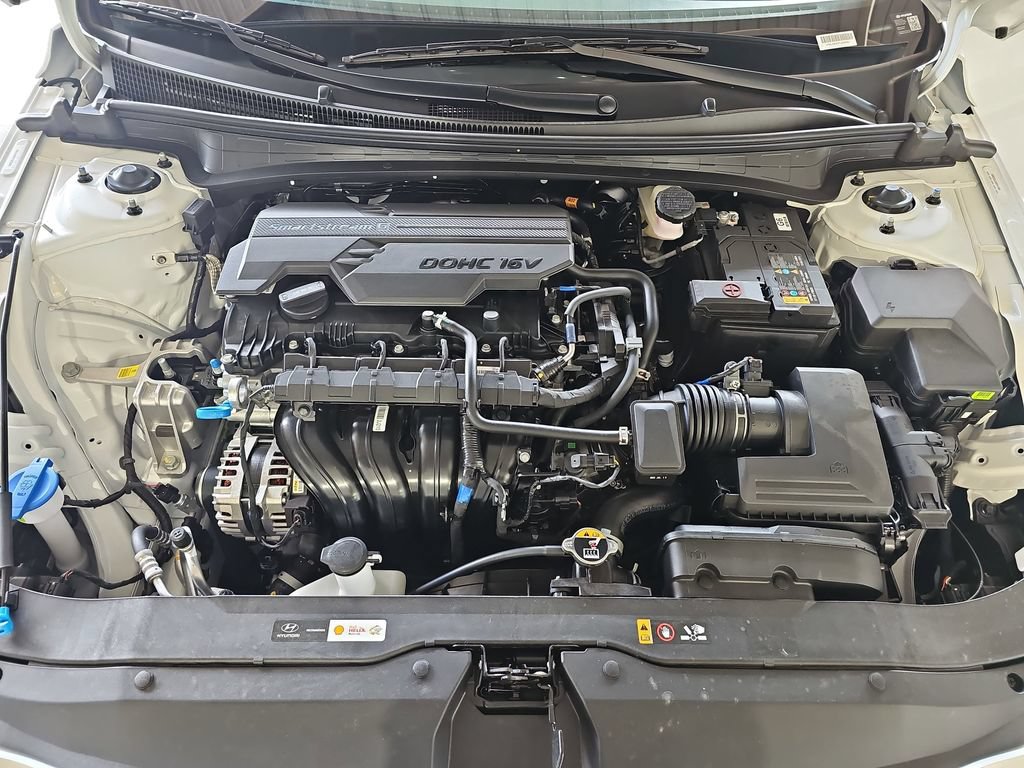 New 2026 Hyundai Elantra SEL Sport Premium FWD image 32