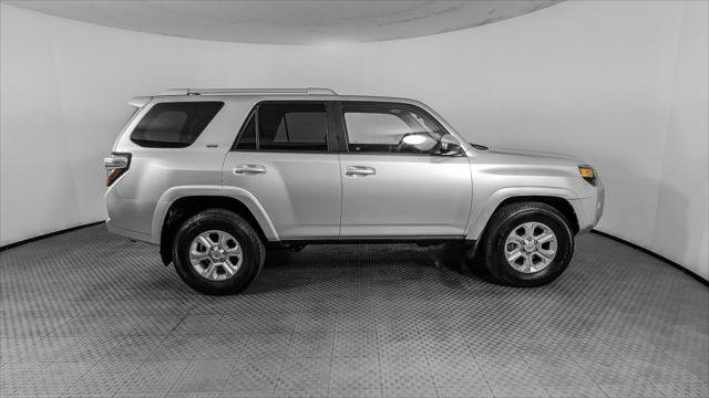 Used 2018 Toyota 4Runner SR5 RWD image 7