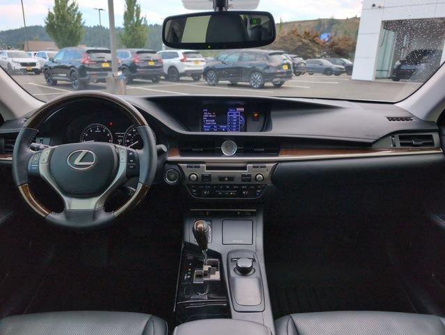 Used 2014 Lexus ES 350 w/ Premium Package FWD image 13