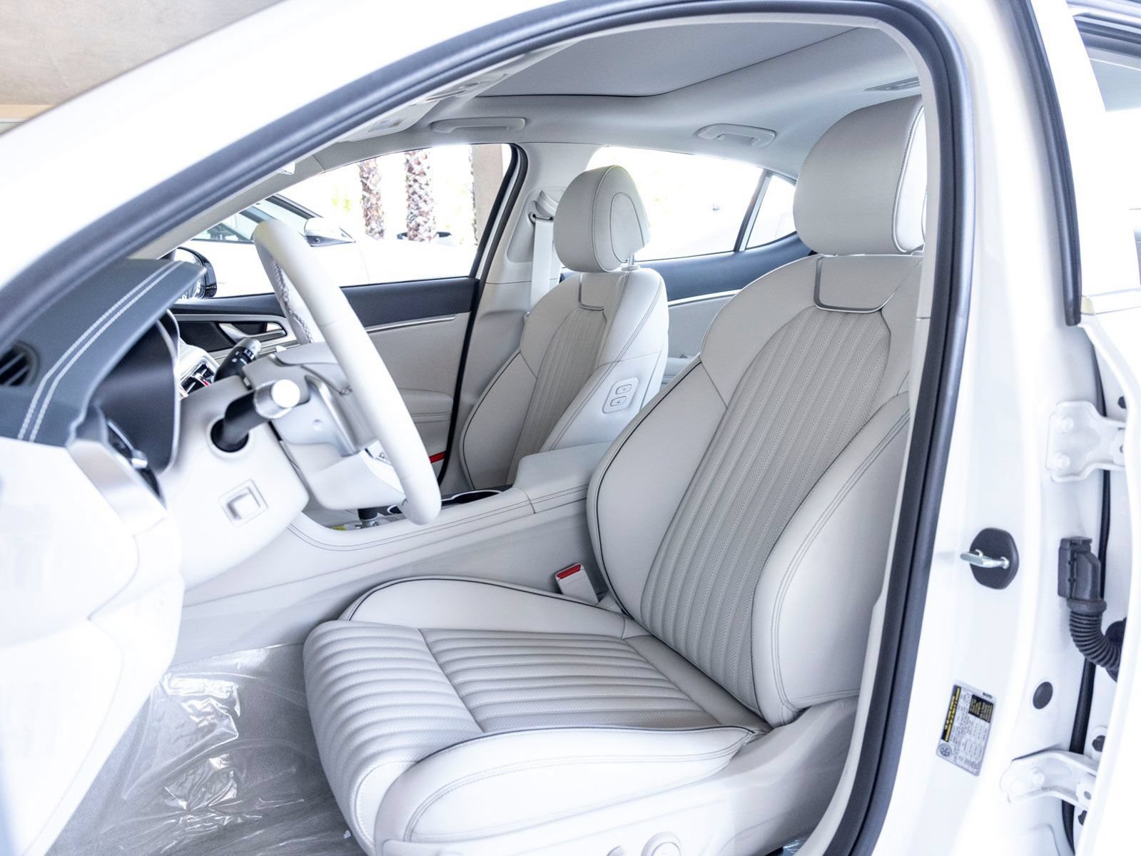 Used 2026 Genesis G70 2.5T Prestige RWD image 15