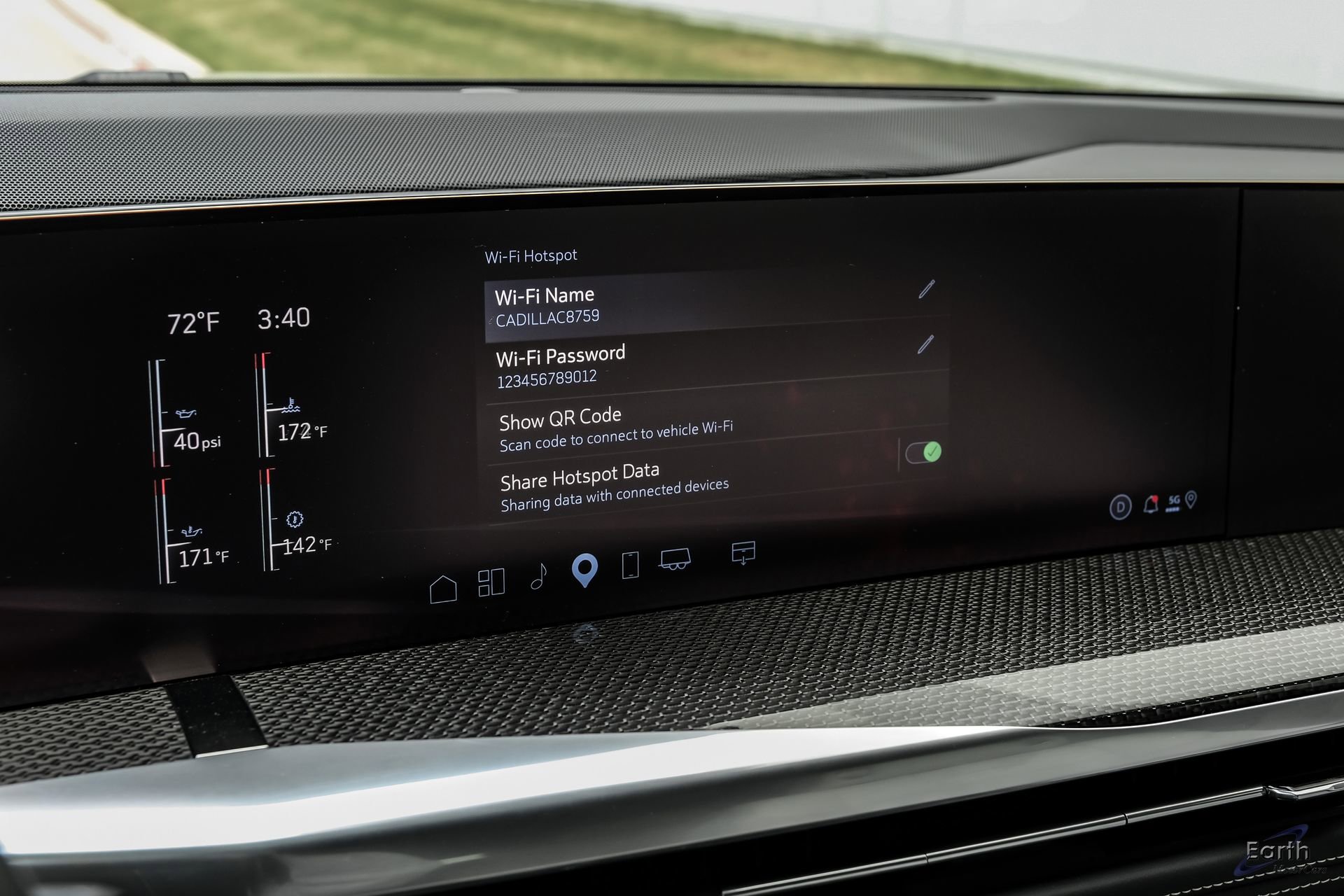 Used 2025 Cadillac Escalade V w/ LPO, ONYX Package AWD/4WD image 67
