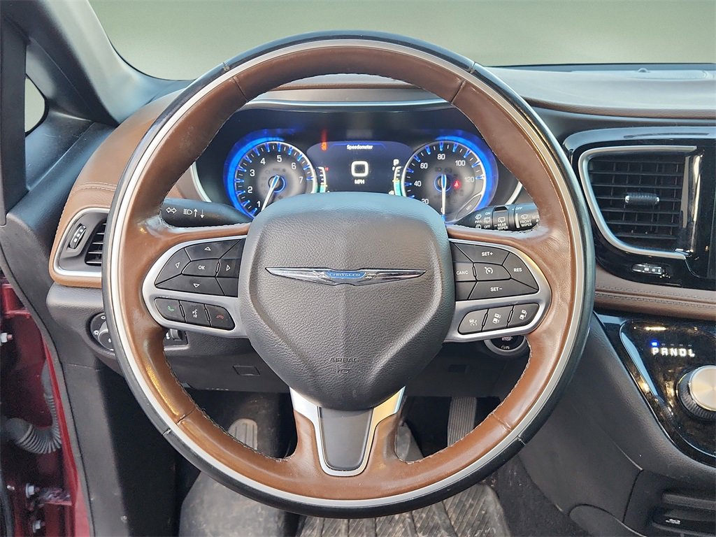 Used 2020 Chrysler Pacifica Limited w/ Advanced Safetytec Group image 20
