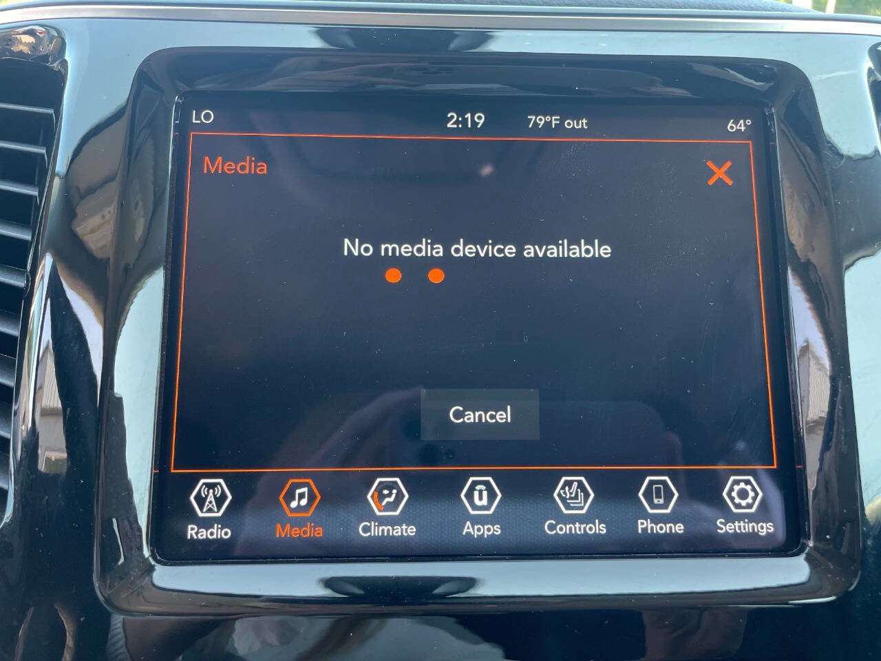 Used 2019 Jeep Cherokee Limited image 35