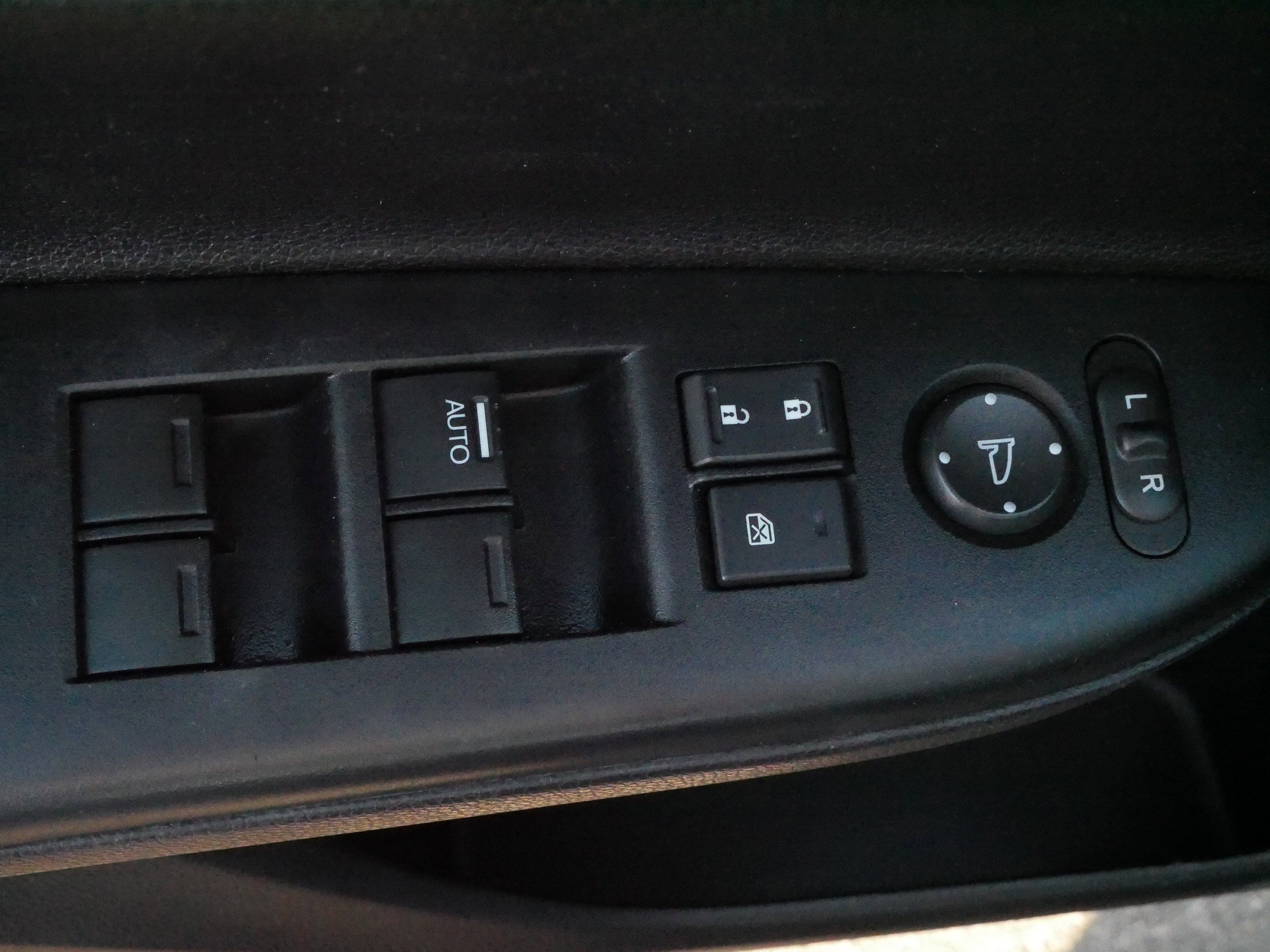 Used 2014 Honda Accord Sport image 18