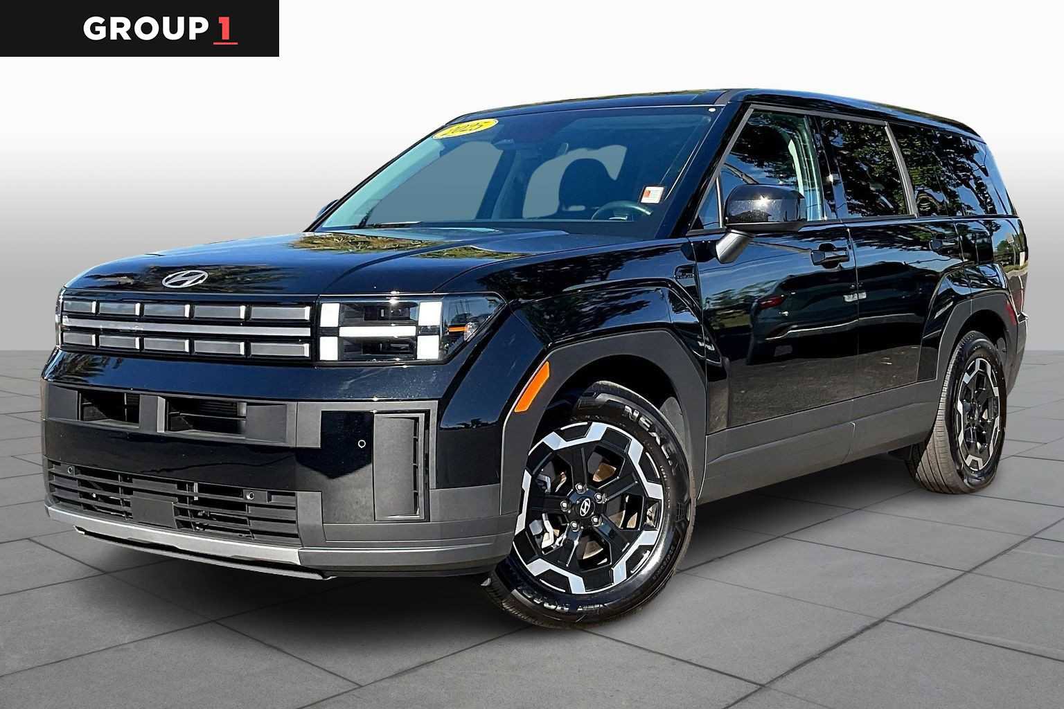 Used 2025 Hyundai Santa Fe SE