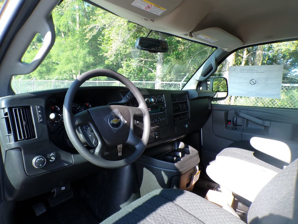 New 2026 Chevrolet Express 2500 Extended w/ Driver Convenience Package RWD image 10