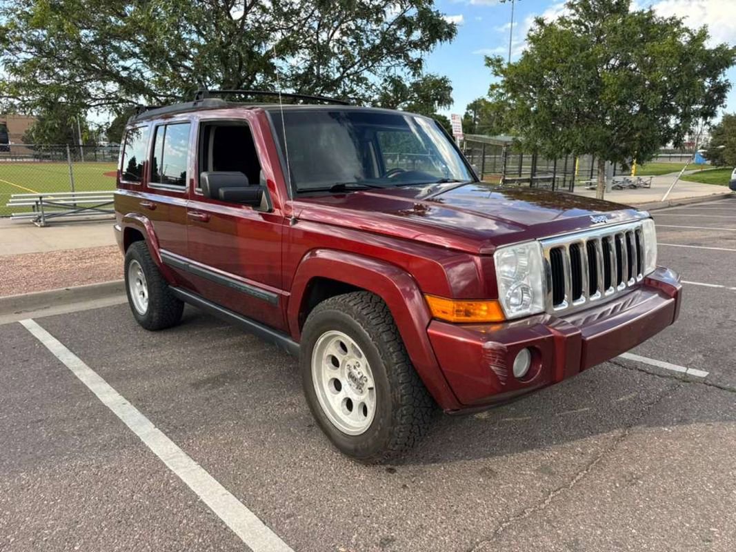 Used 2008 Jeep Commander Sport AWD/4WD image 1