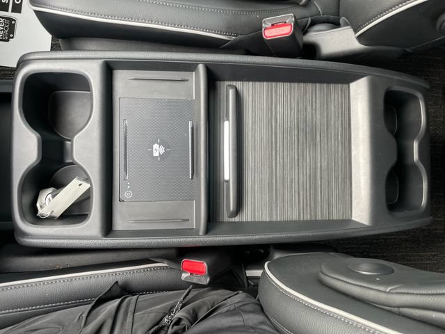 Used 2025 Honda Odyssey Touring image 18