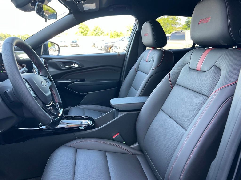 New 2026 Chevrolet Trax RS w/ Driver Confidence Package FWD image 8