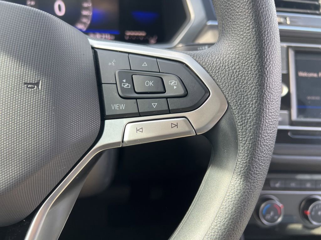 Used 2022 Volkswagen Tiguan S image 17