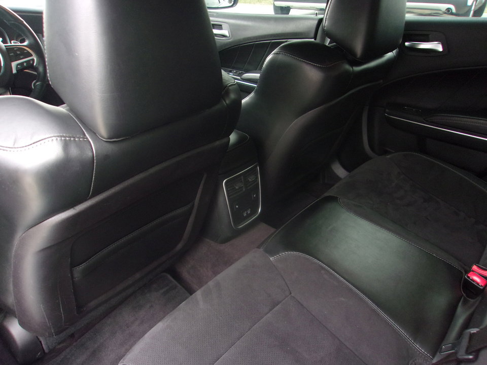 Used 2016 Dodge Charger R/T Scat Pack w/ Technology Group image 22