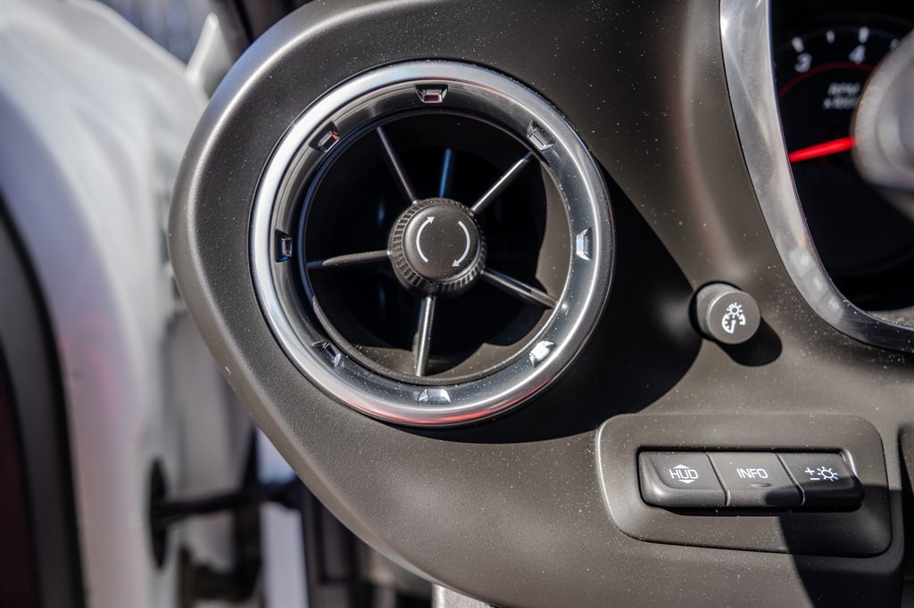 Used 2019 Chevrolet Camaro SS image 18