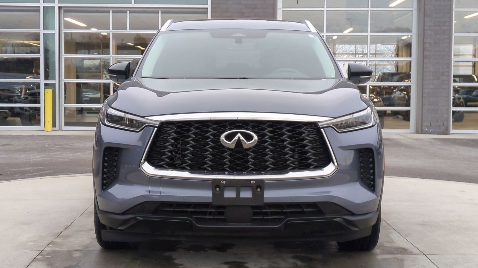 Used 2023 INFINITI QX60 Luxe image 9