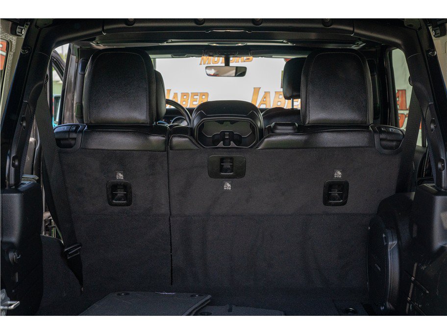 Used 2021 Jeep Wrangler Unlimited Sahara AWD/4WD image 41