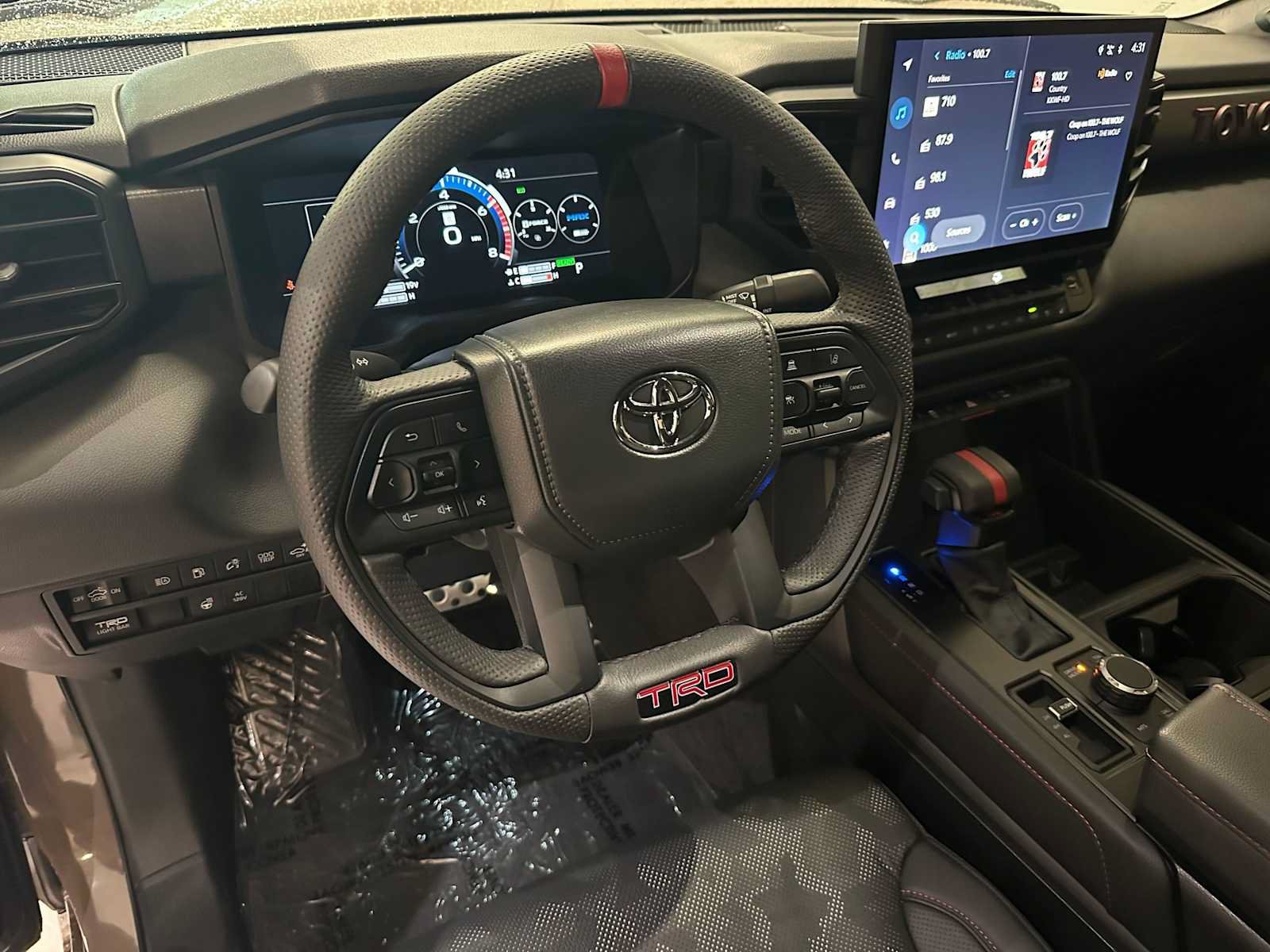 Used 2025 Toyota Tundra TRD Pro w/ TRD Performance Package (TMS) AWD/4WD image 2