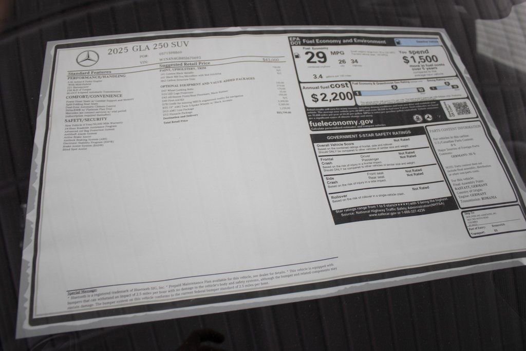 Used 2025 Mercedes-Benz GLA 250 image 16