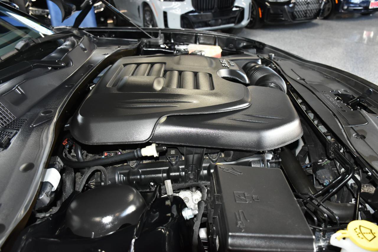 Used 2022 Dodge Charger SXT w/ Driver Convenience Group AWD/4WD image 16