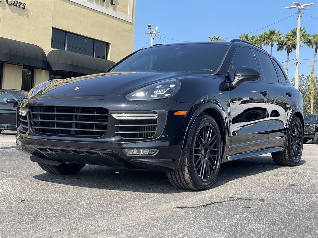 Used 2016 Porsche Cayenne GTS AWD/4WD image 17