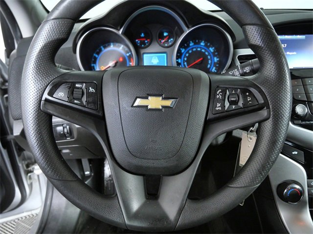 Used 2015 Chevrolet Cruze LT image 20