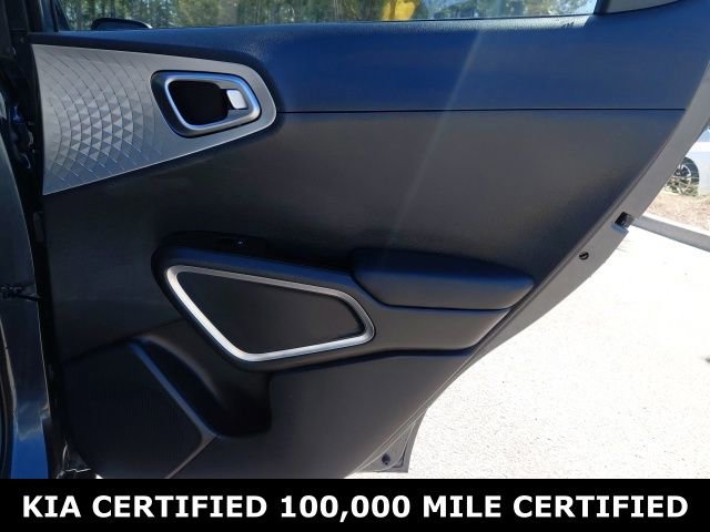Certified 2025 Kia Soul LX w/ LX Technology Package image 24