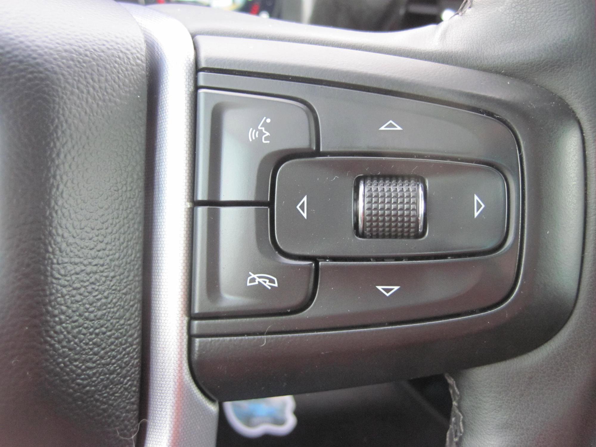 Used 2023 GMC Sierra 1500 Elevation image 13