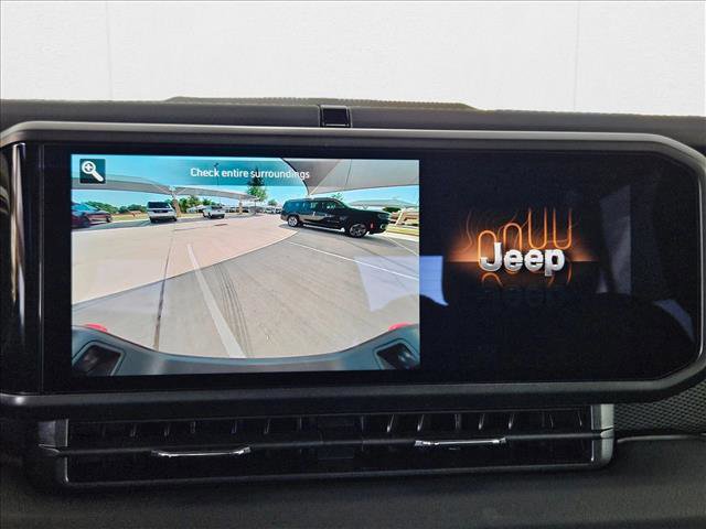 New 2025 Jeep Gladiator Mojave image 13