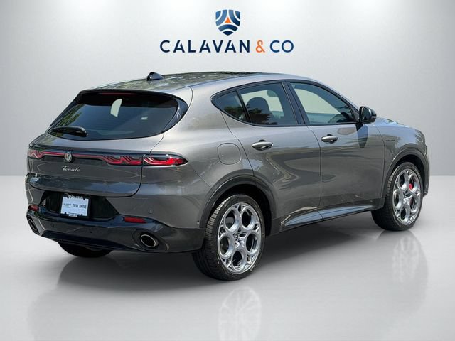 Used 2024 Alfa Romeo Tonale Veloce w/ Active Assist Package AWD/4WD image 7