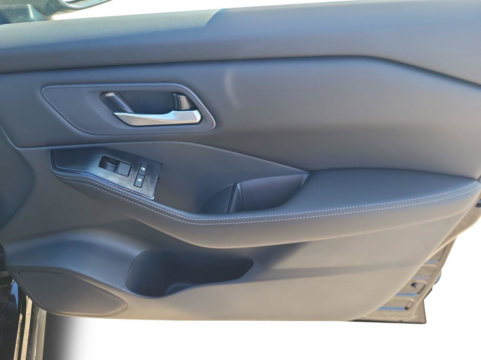 New 2026 Nissan Rogue SV w/ Cold Weather Package image 26