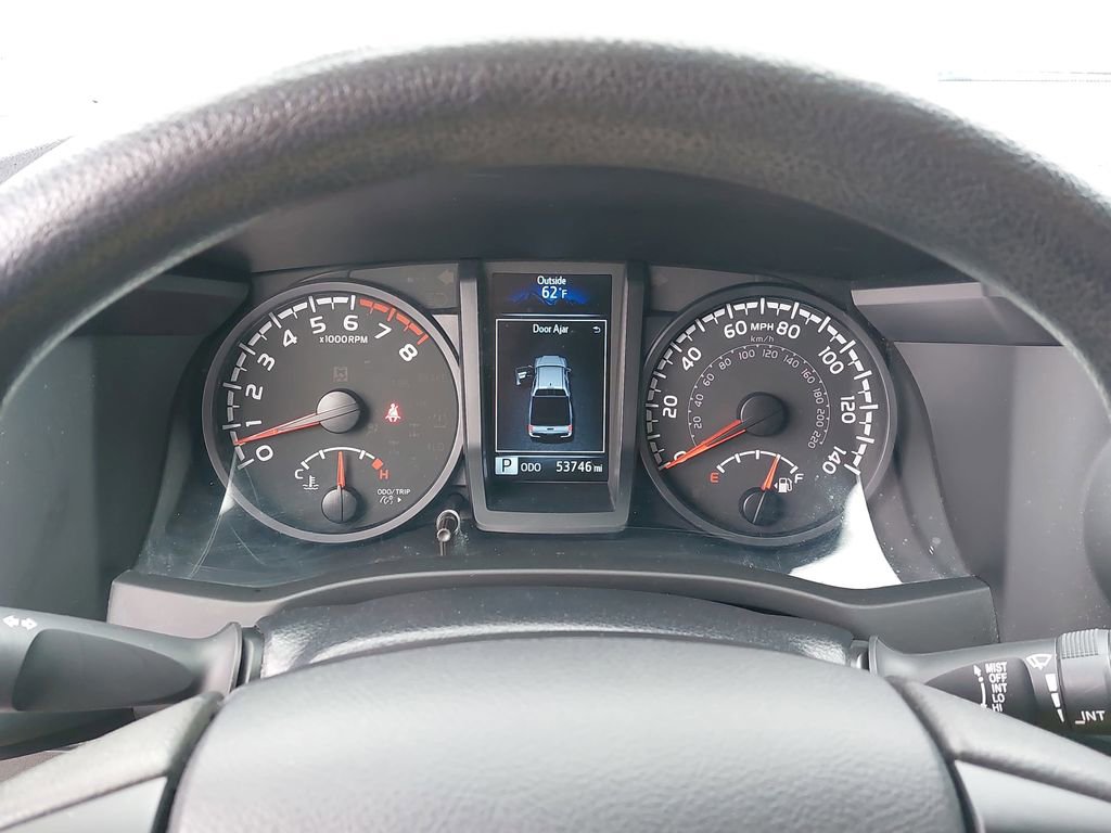 Used 2022 Toyota Tacoma SR image 33