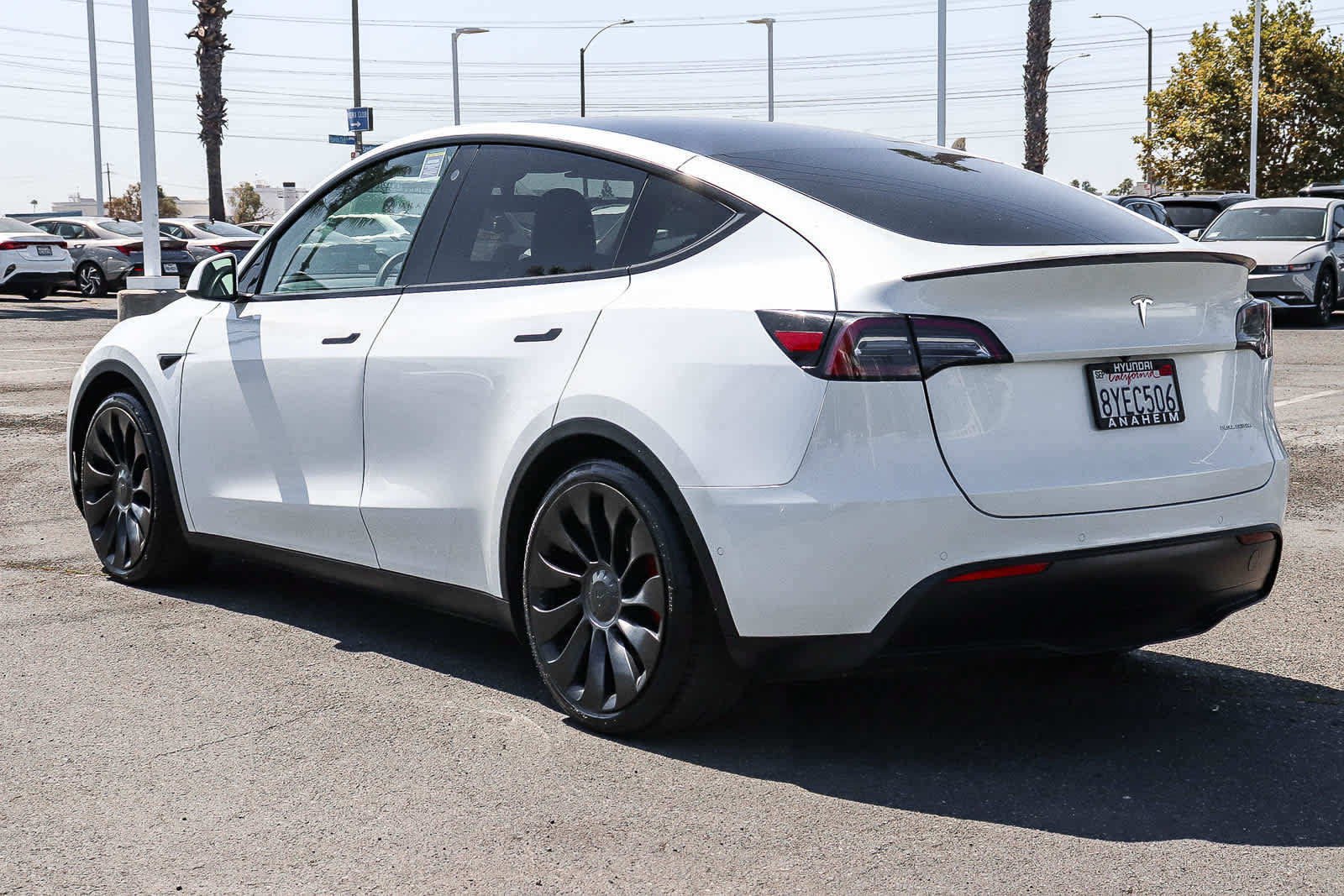 Used 2021 Tesla Model Y Performance AWD/4WD image 9