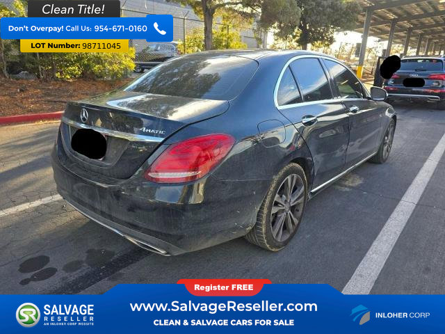 Used 2015 Mercedes-Benz C 300 4MATIC Sedan w/ Multimedia Package image 5