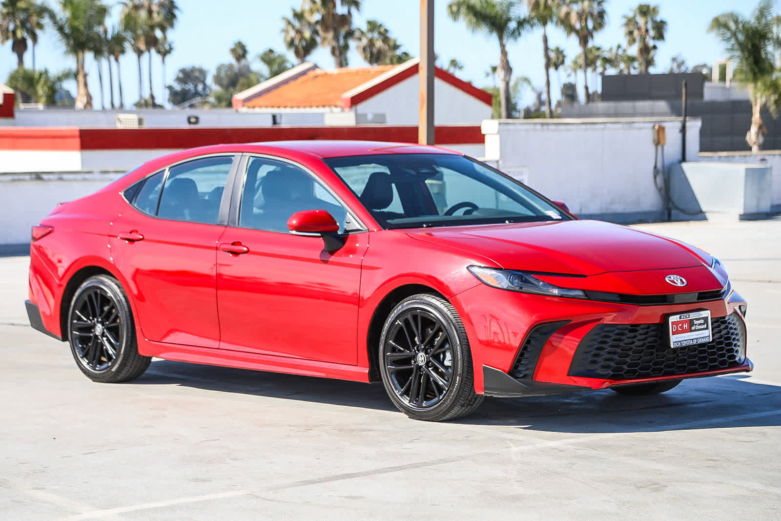 Certified 2025 Toyota Camry SE image 5