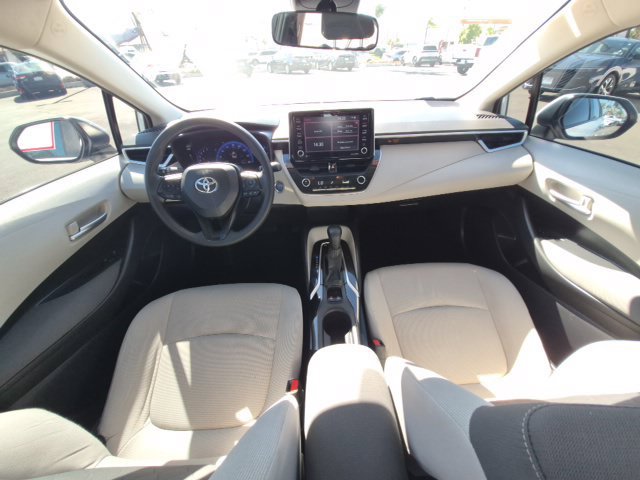 Used 2021 Toyota Corolla LE FWD image 16