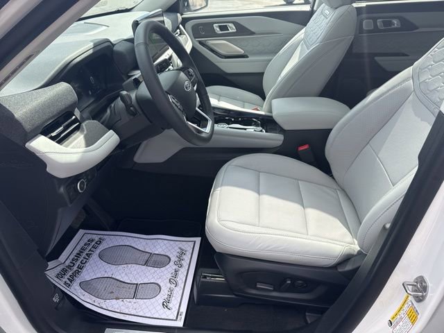 New 2026 Ford Explorer Platinum w/ LUX Leather Package image 6
