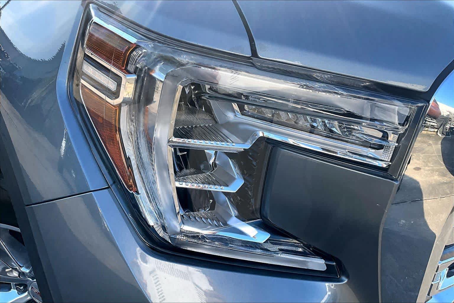 Used 2020 GMC Sierra 1500 SLT AWD/4WD image 28