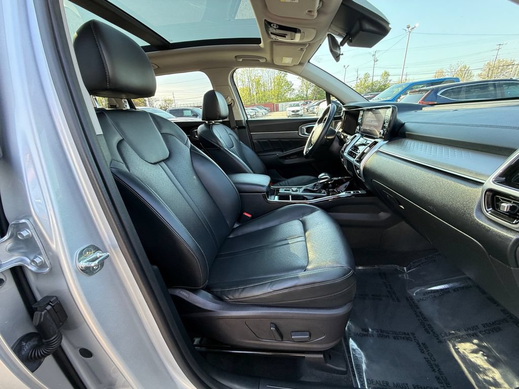 Certified 2022 Kia Sorento SX AWD/4WD image 27
