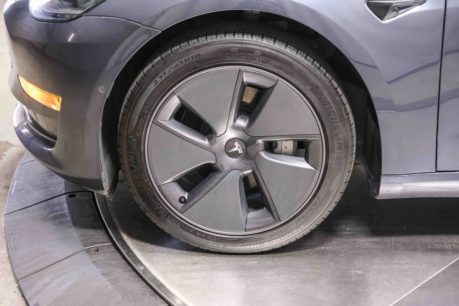 Used 2022 Tesla Model 3 Long Range AWD/4WD image 10